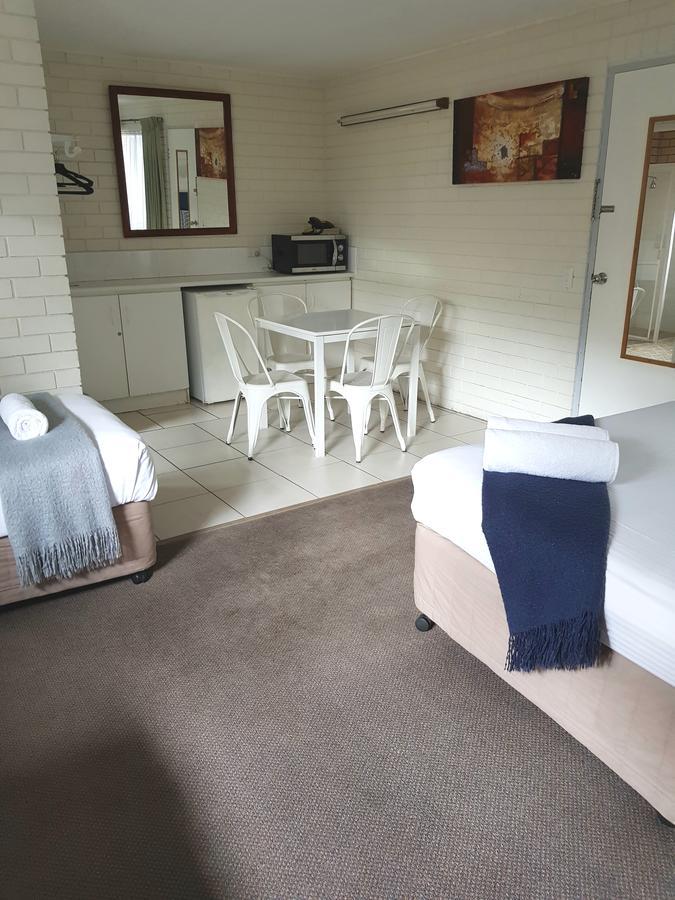 Twin Pines Motel Mooloolaba Ngoại thất bức ảnh