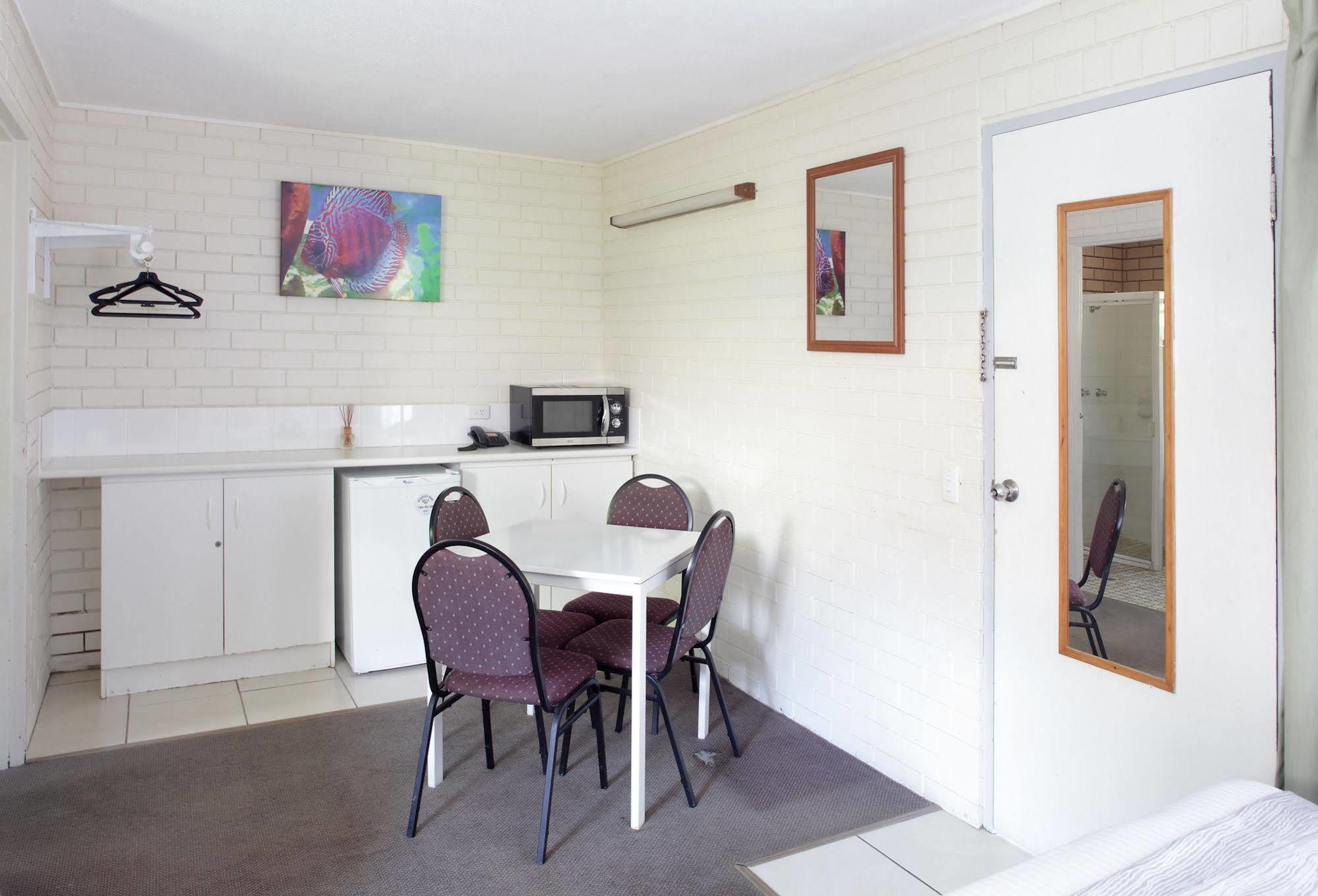 Twin Pines Motel Mooloolaba Ngoại thất bức ảnh