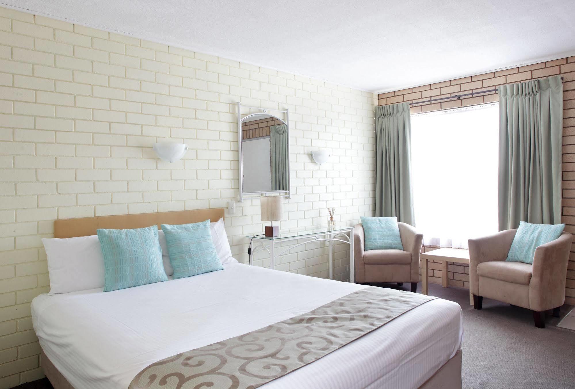 Twin Pines Motel Mooloolaba Ngoại thất bức ảnh