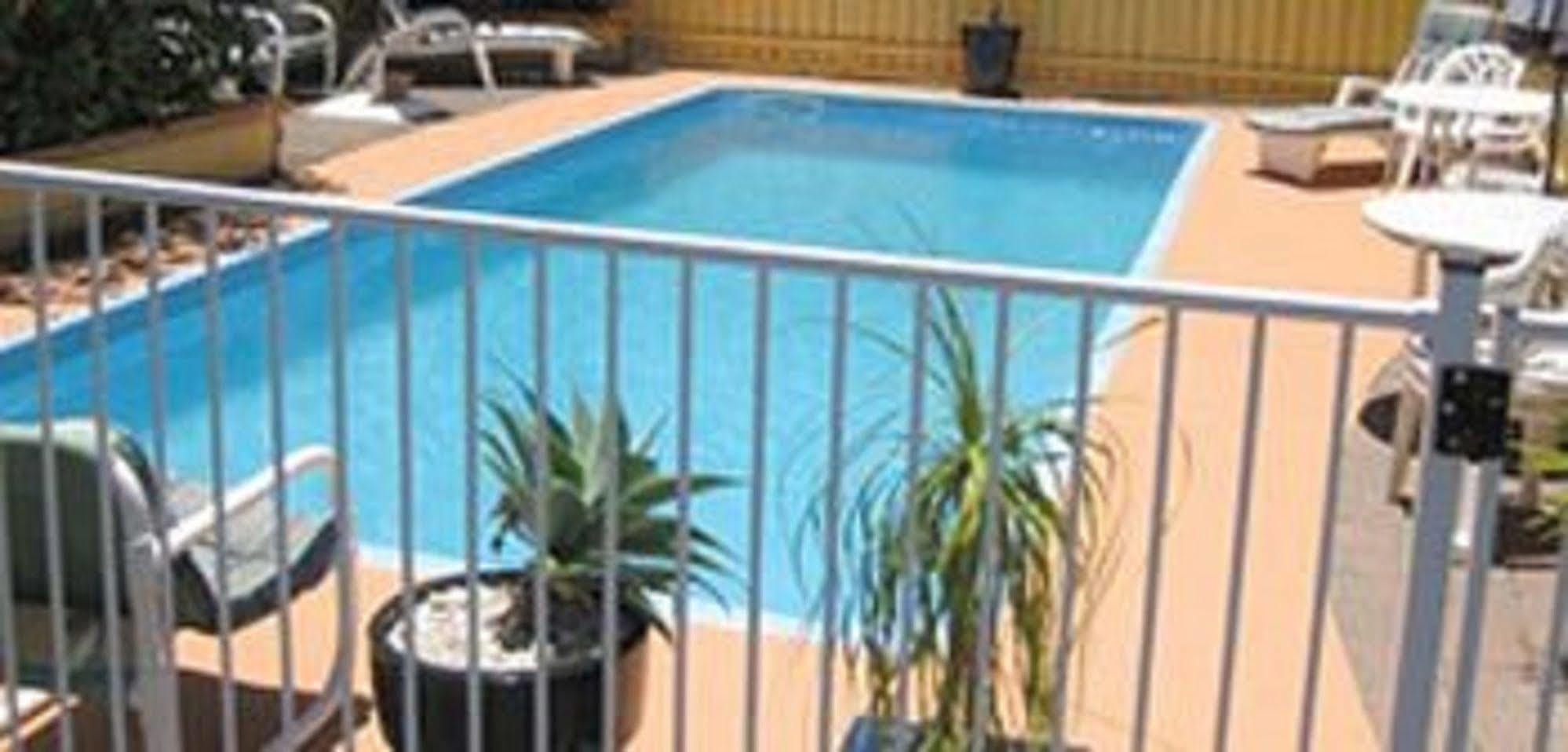 Twin Pines Motel Mooloolaba Ngoại thất bức ảnh